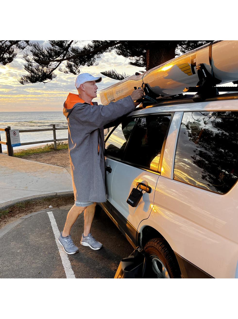 VAIKOBI BEACH COAT - GREY/ORANGE