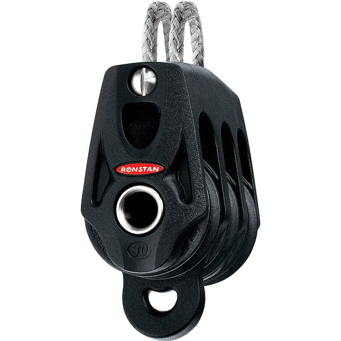 RONSTAN SERIES 30 BALL BEARING ORBIT TRIPLE BLOCK WITH BECKET