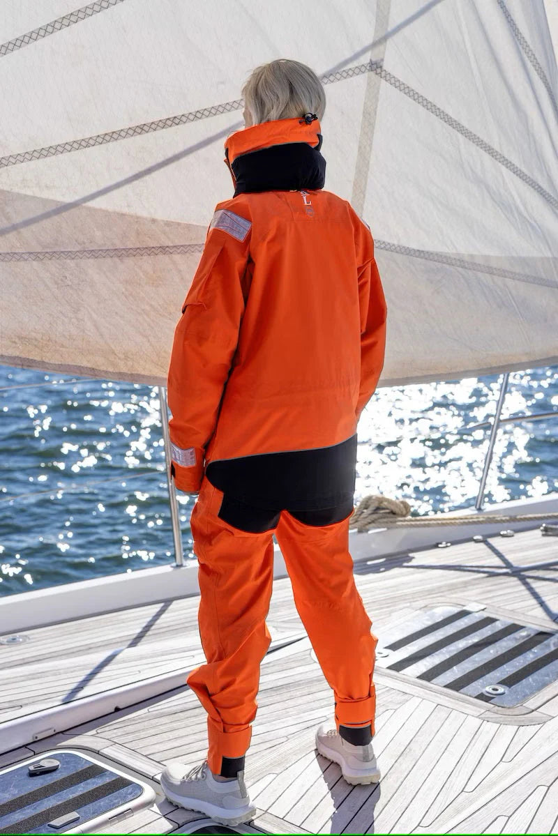 HENRI LLOYD WOMEN'S O-RACE JACKET - ORANGE