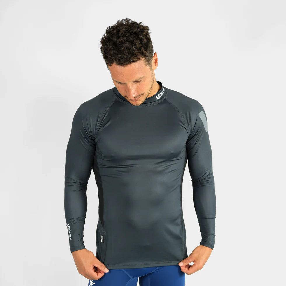 VAIKOBI LONG SLEEVE RASH TOP - CHARCOAL