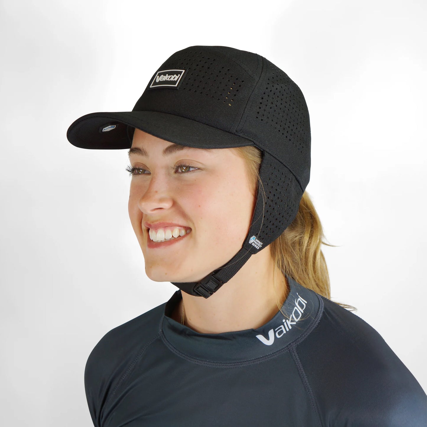 VAIKOBI SURF BUMP HAT - BLACK