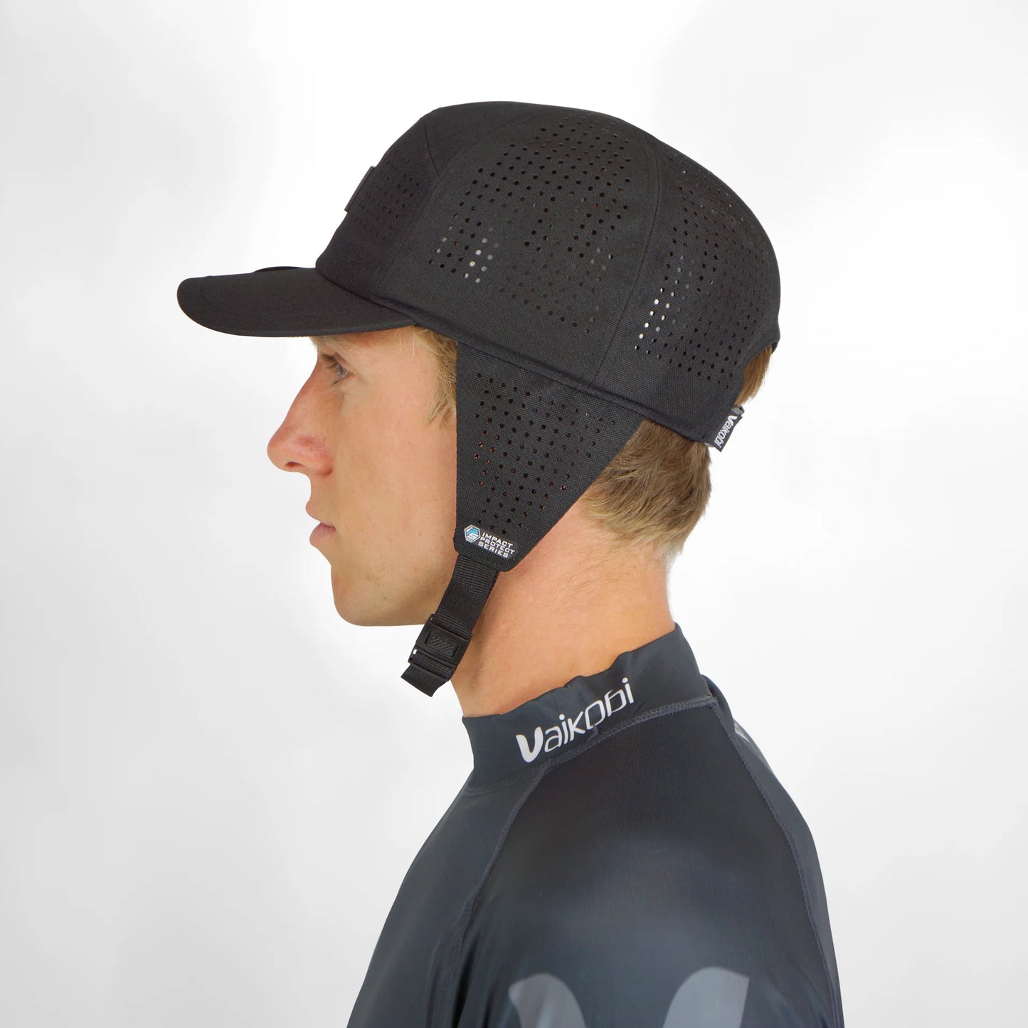 VAIKOBI SURF BUMP HAT - BLACK