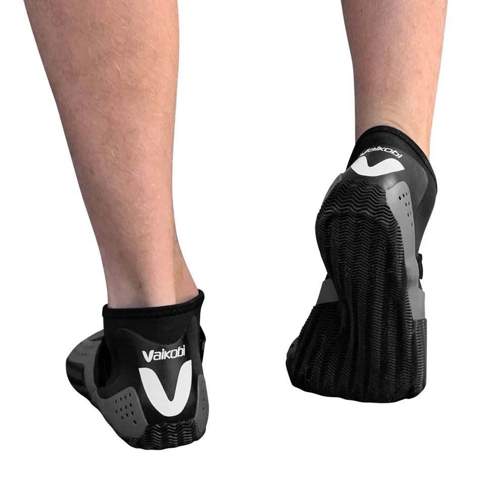 VAIKOBI SPEED GRIP LOW CUT FLEX  BOOT