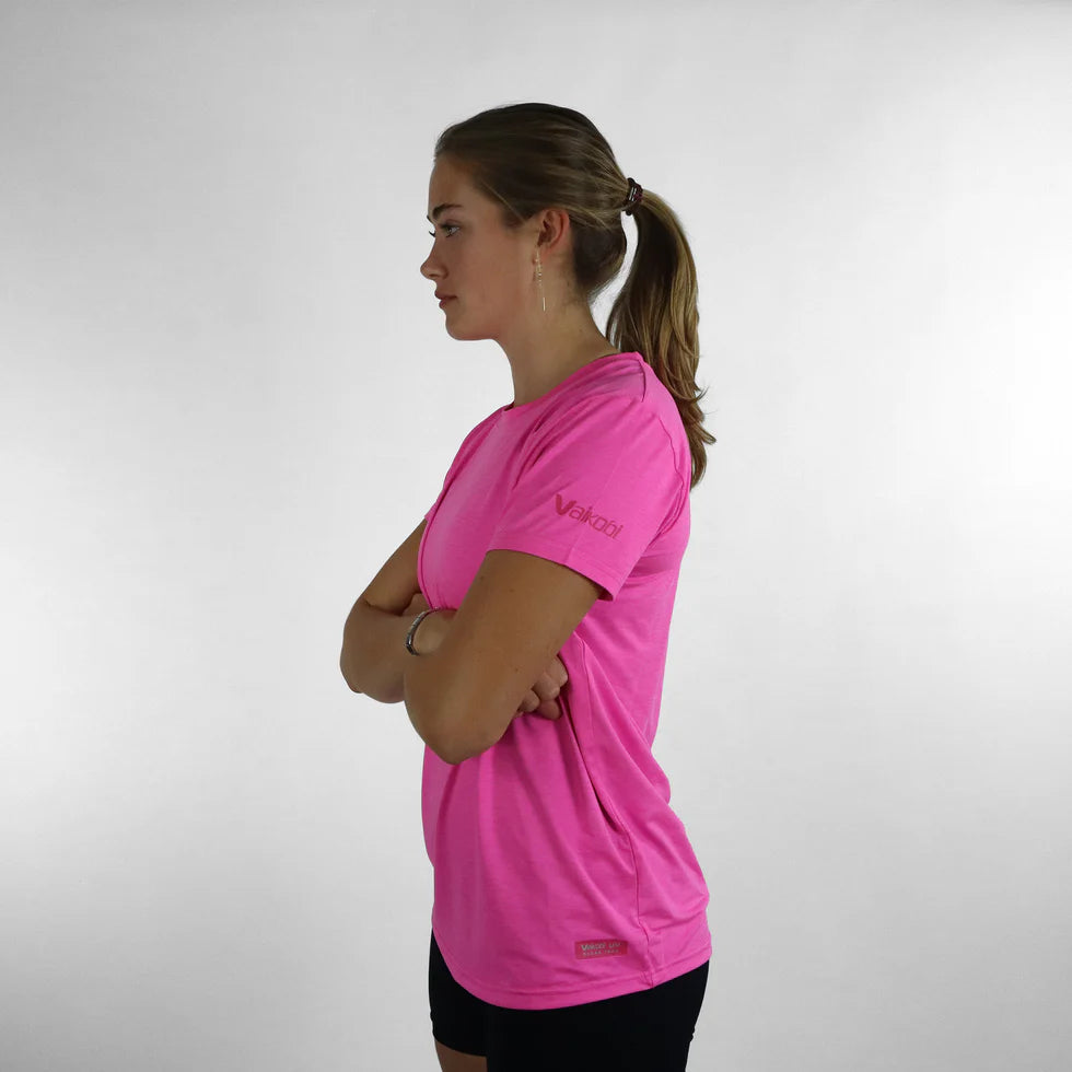 VAIKOBI WOMEN'S UV PERFORMANCE TECH TEE - PINK
