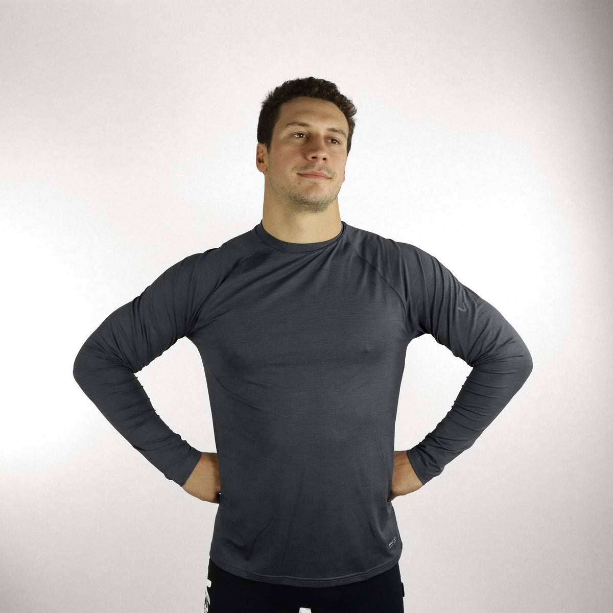 Vaikobi UV Ocean Tech Long Sleeve Tee - Charcoal