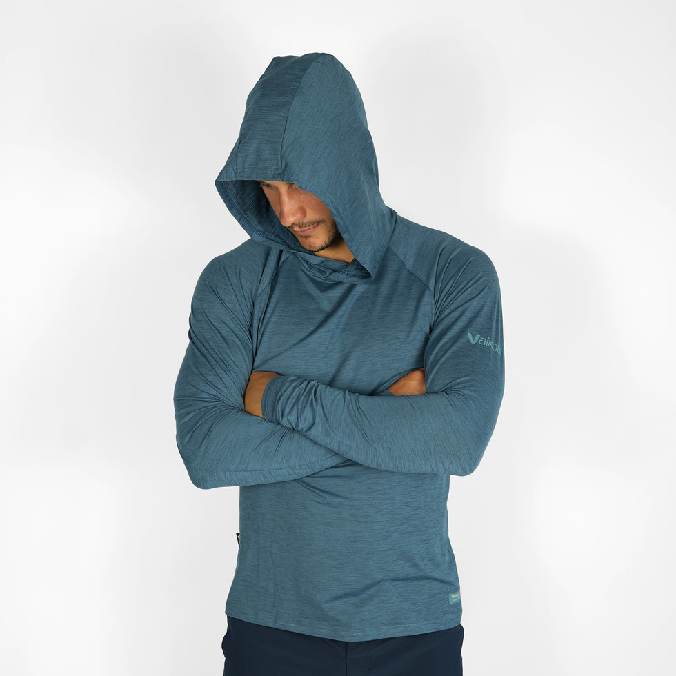 VAIKOBI UV PERFORMANCE HOODED TECH TOP - OCEAN BLUE