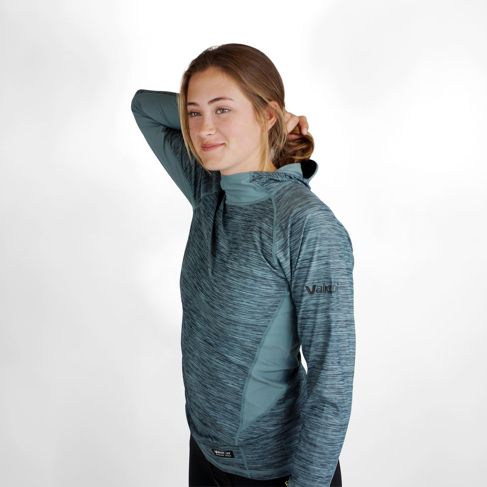 VAIKOBI HOODED UV LONG SLEEVE RASH TOP - STEEL BLUE