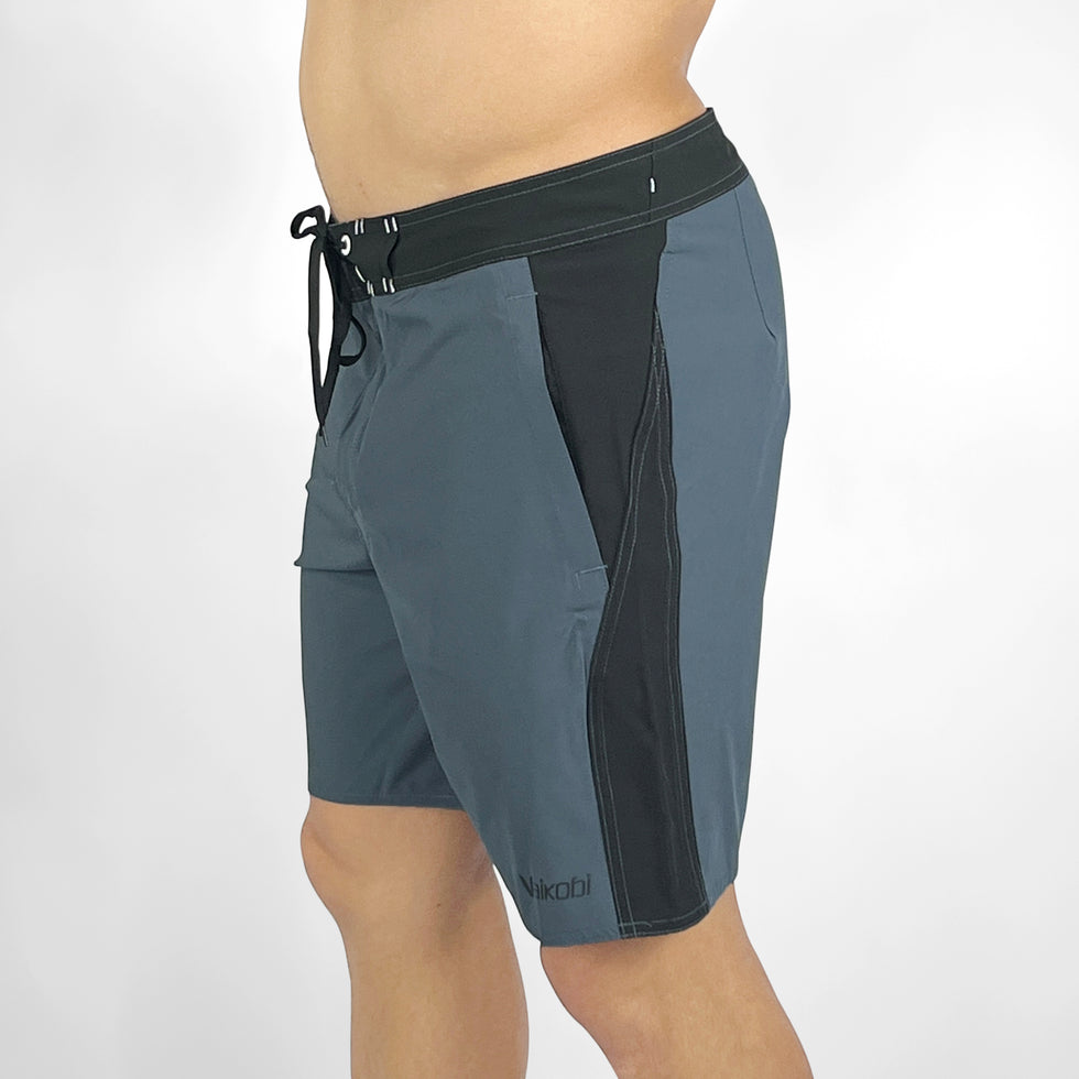 VAIKOBI NEWPORT BOARDIES - GREY
