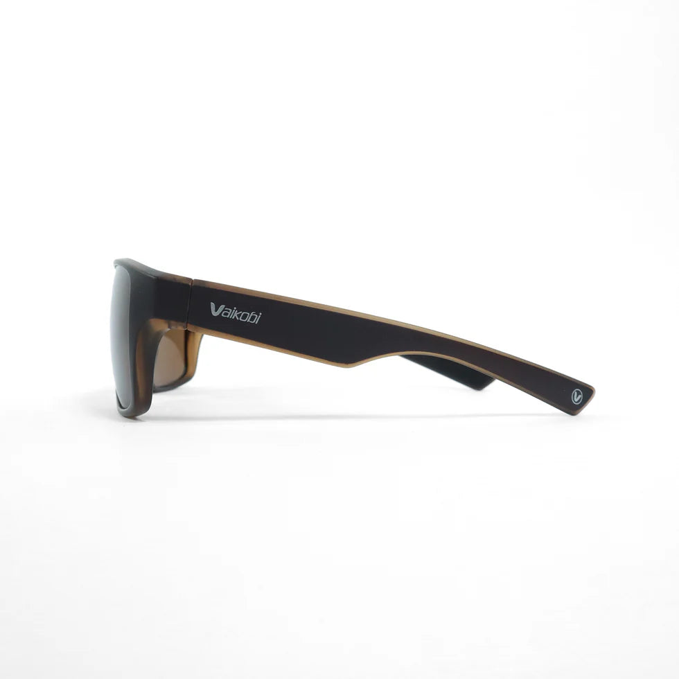 VAIKOBI MOLOKAI POLARIZED SUNGLASSES (BROWN/AMBER)