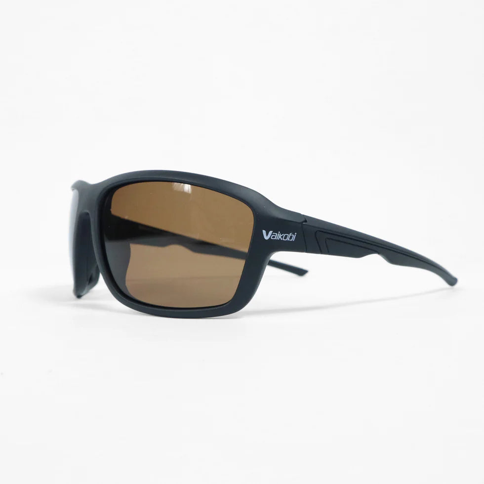 VAIKOBI GARDA POLARIZED SUNGLASSES (BLACK/AMBER)