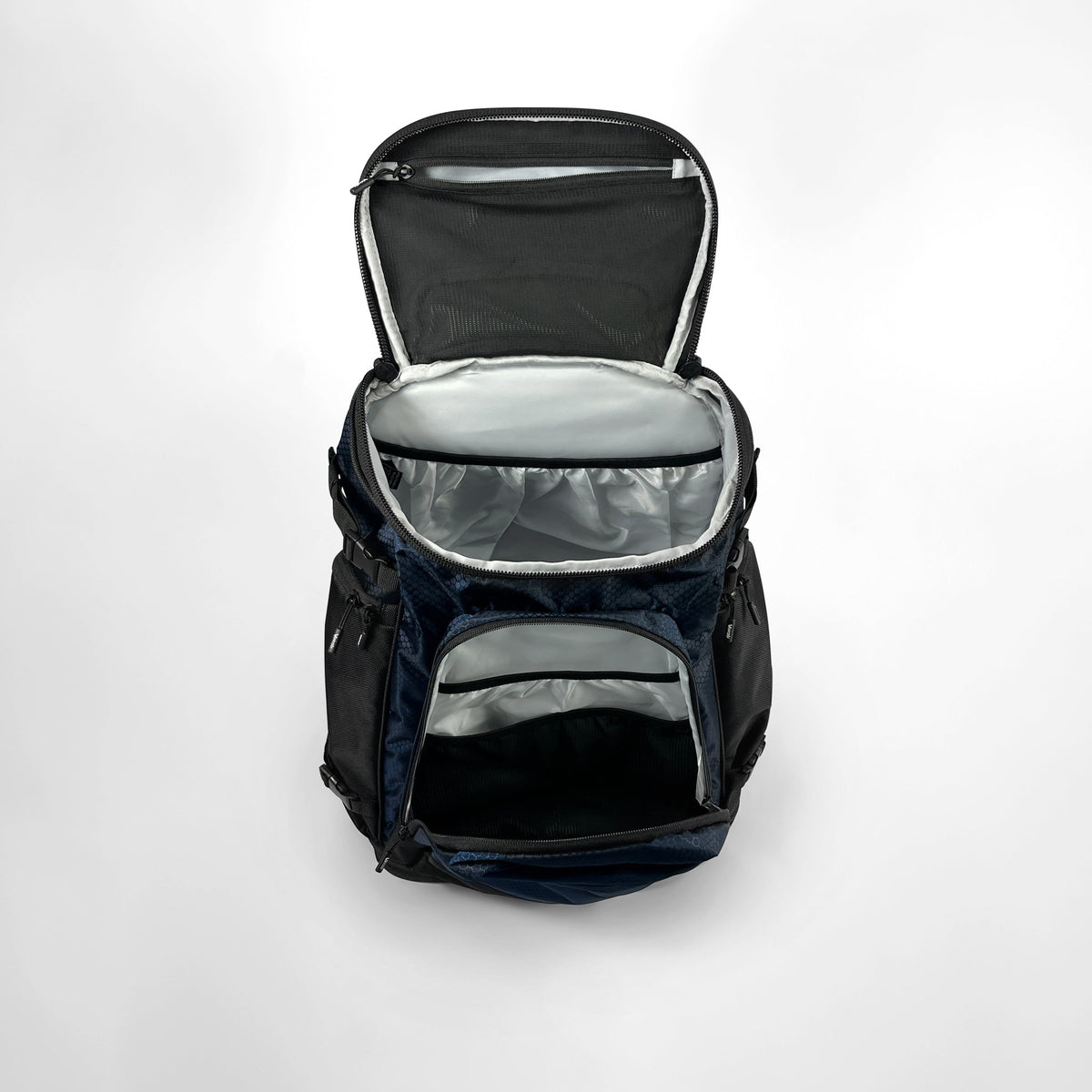Vaikobi Crew Backpack – Navy – open