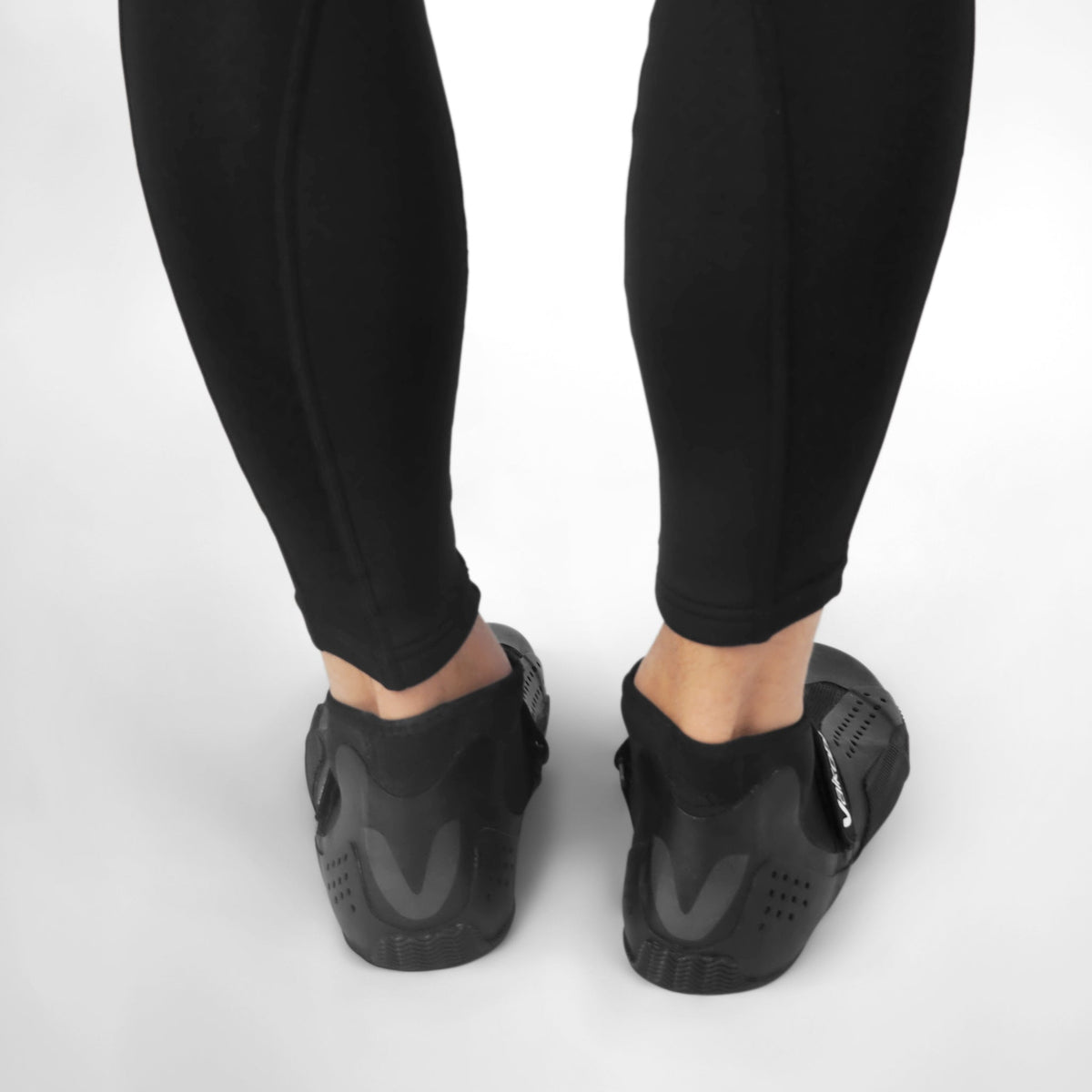 Vaikobi Speed Grip Low Cut Flex Boot
