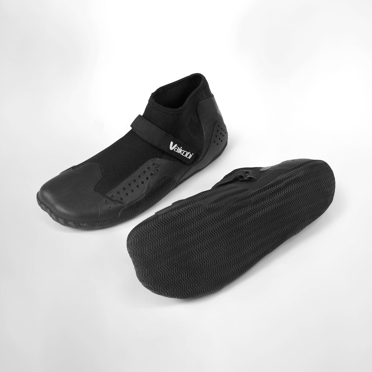 Vaikobi Speed Grip Low Cut Flex Boot