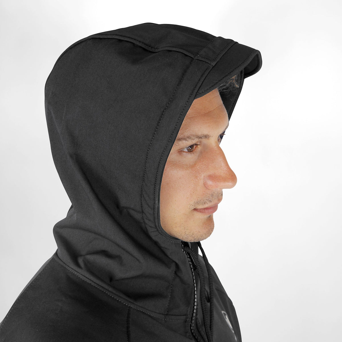 Vaikobi Beach Coat - Black