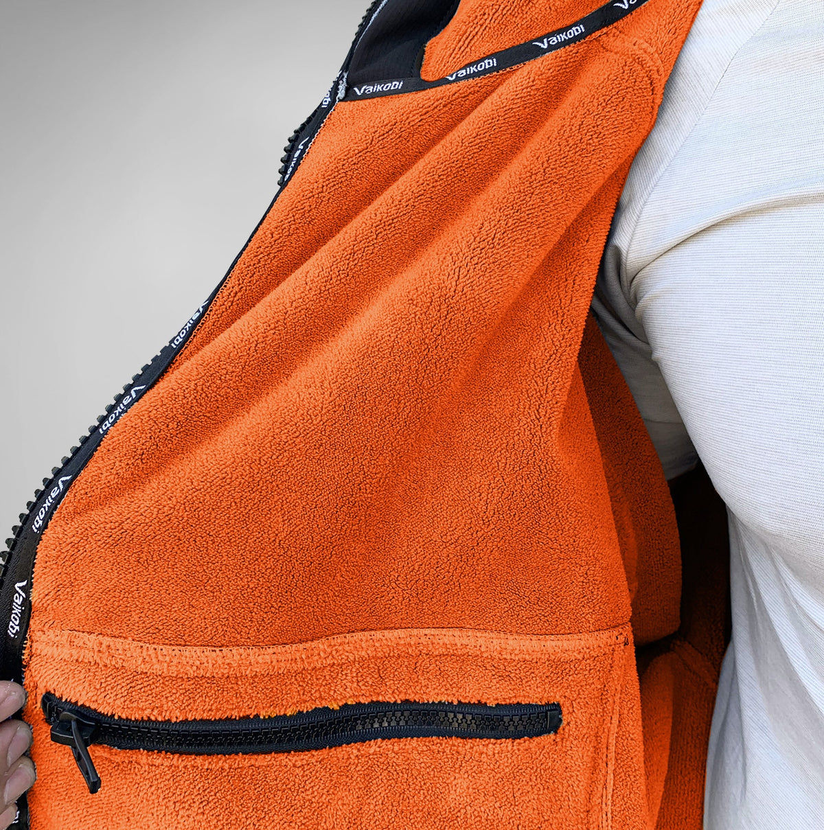 Vaikobi Beach Coat - Grey/Orange