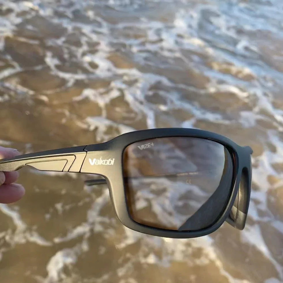 VAIKOBI GARDA POLARIZED SUNGLASSES (BROWN/SMOKE)