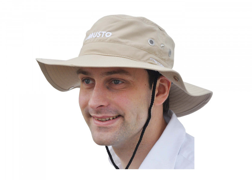 MUSTO EVOLUTION FAST DRY BRIMMED HAT - LIGHT STONE